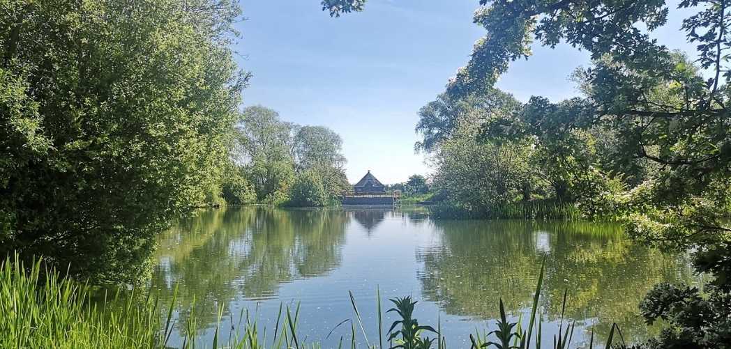 best carp holidays UK - Stuffins pit best carp holidays UK - Stuffins pit
