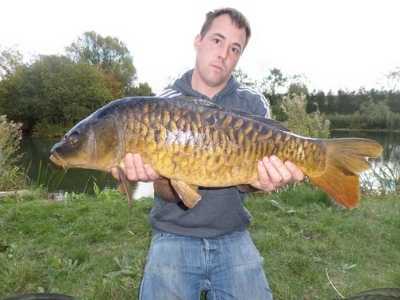 best carp holidays UK - Stuffins pit best carp holidays UK - Stuffins pit